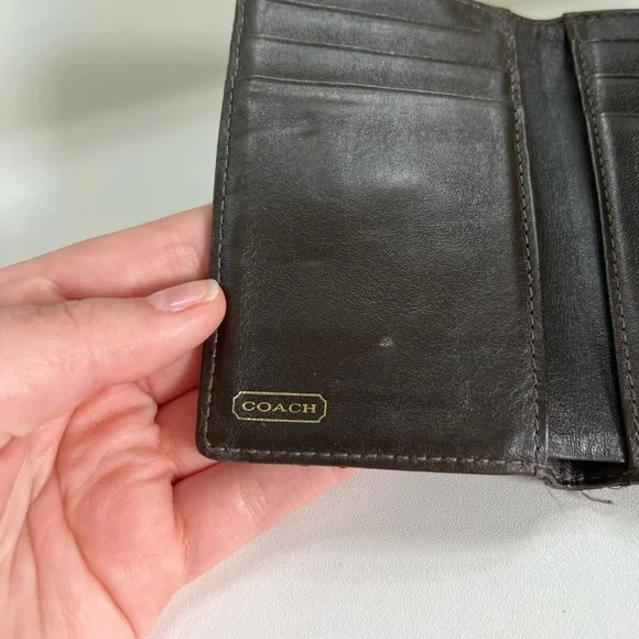 SOLD!❌ - Coach Brown Signature Buckle Flap Compact Wallet - Picture 6 of 9